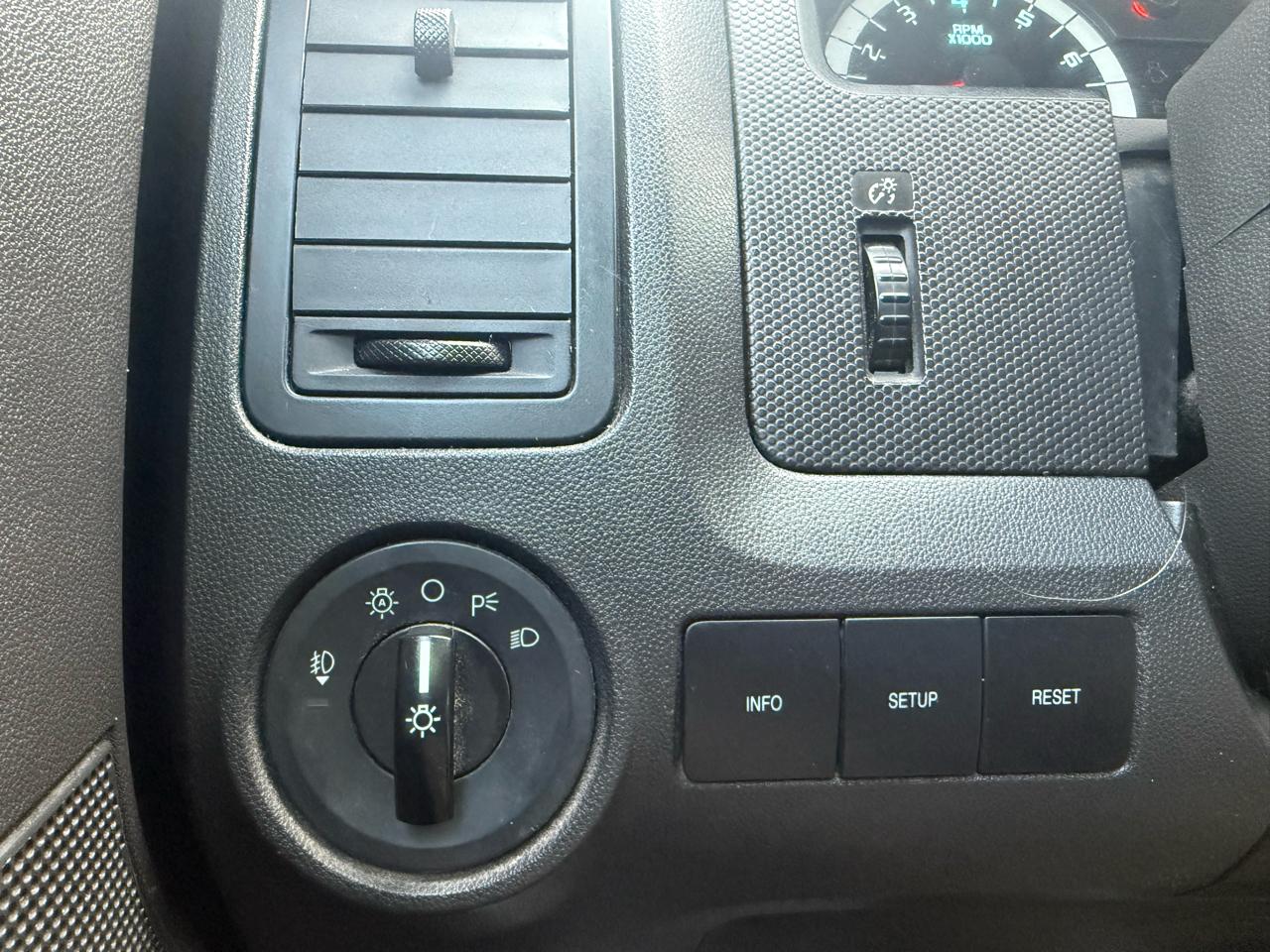 Ford Escape Limited 4WD 2012