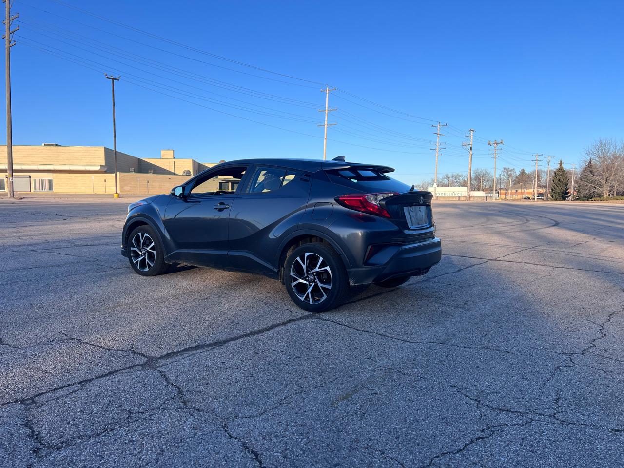 Toyota C-HR XLE Premium 2018