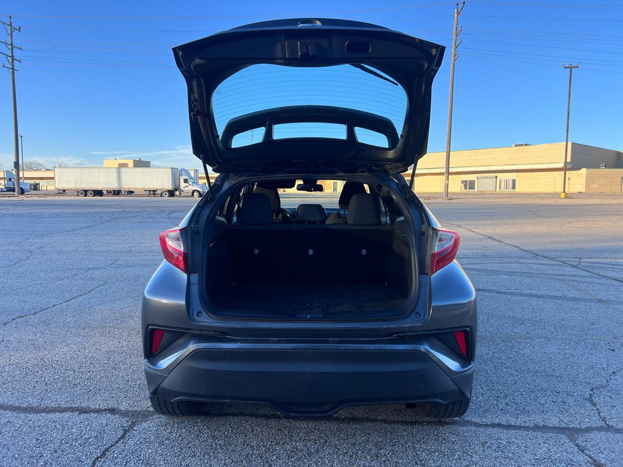 Toyota C-HR XLE Premium 2018