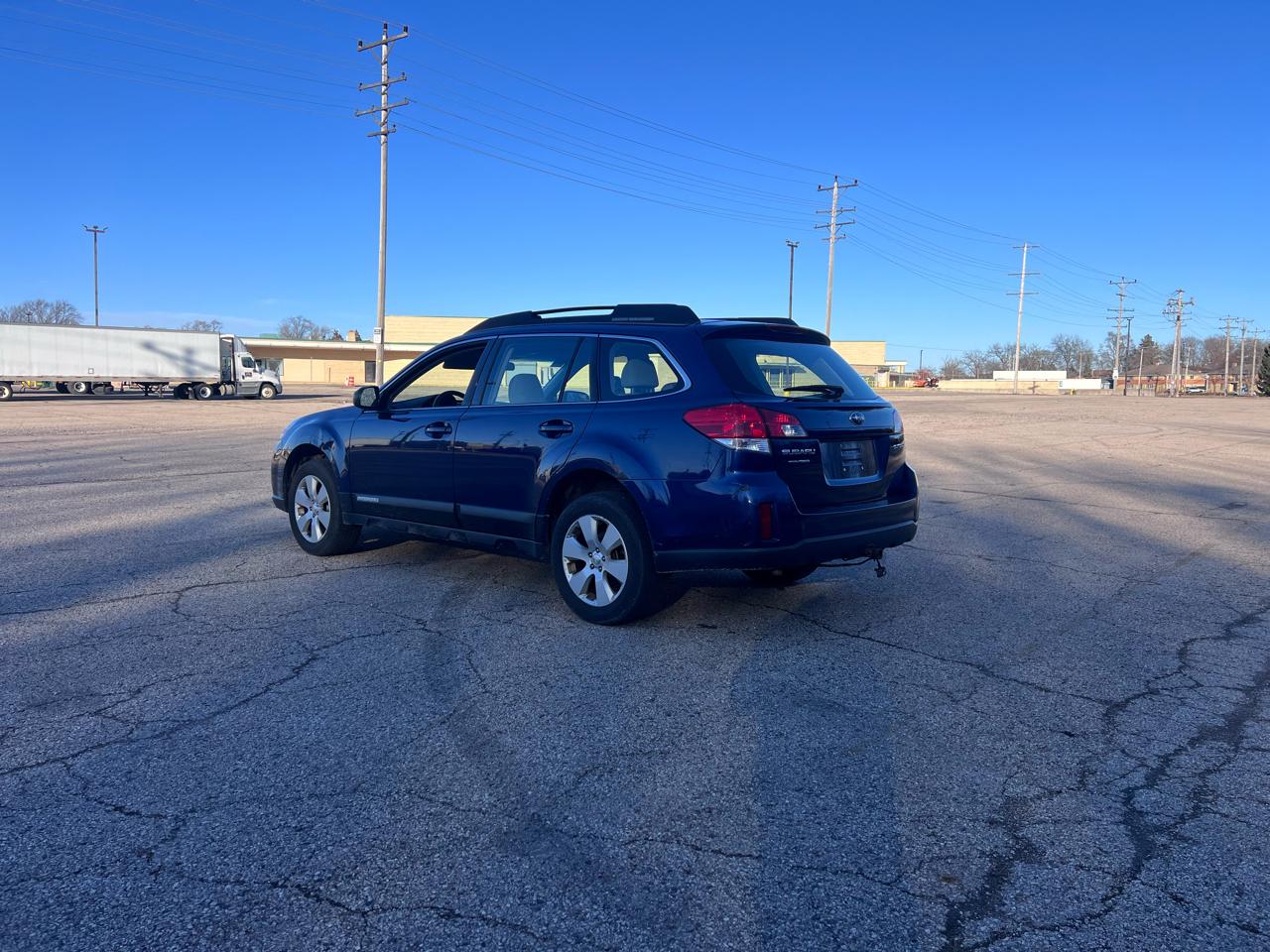 Subaru Outback 2.5i Premium 2011