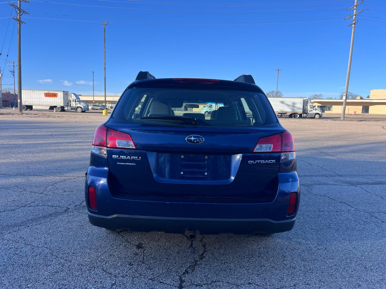 Subaru Outback 2.5i Premium 2011