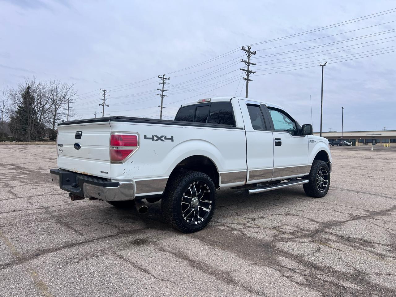 Ford F-150 FX4 SuperCab 6.5-ft. Bed 4WD 2011