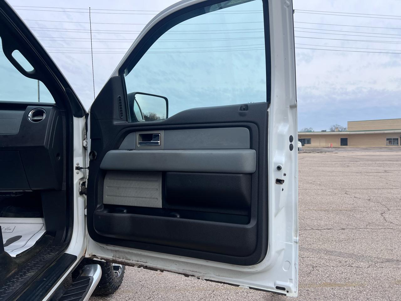 Ford F-150 FX4 SuperCab 6.5-ft. Bed 4WD 2011