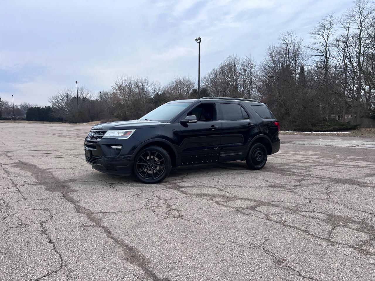 Ford Explorer XLT 4WD 2018