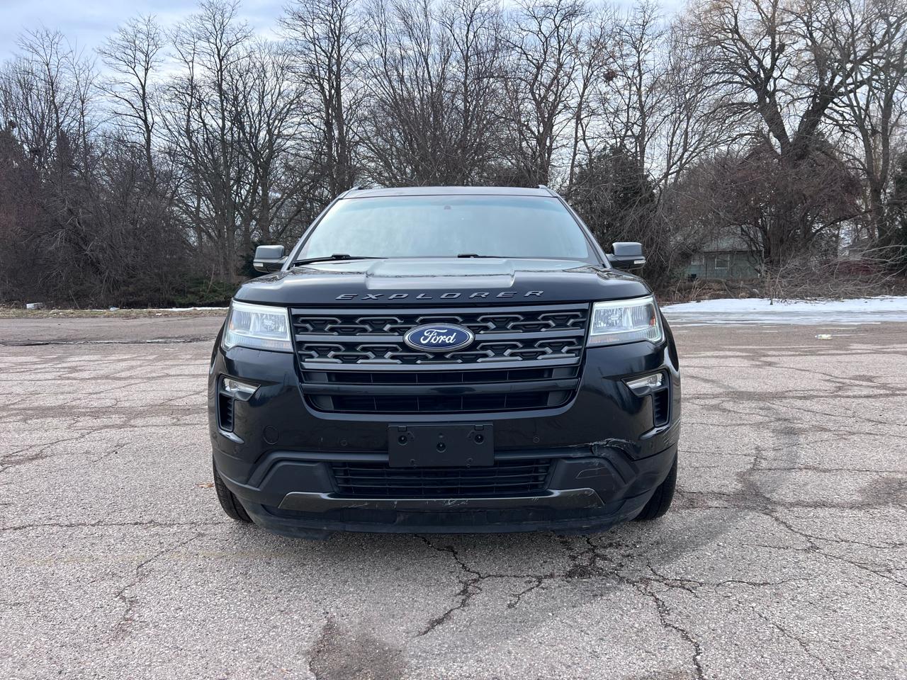 Ford Explorer XLT 4WD 2018
