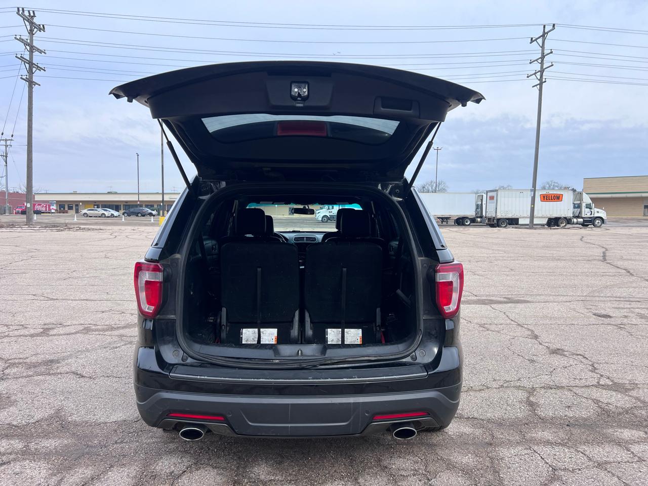 Ford Explorer XLT 4WD 2018