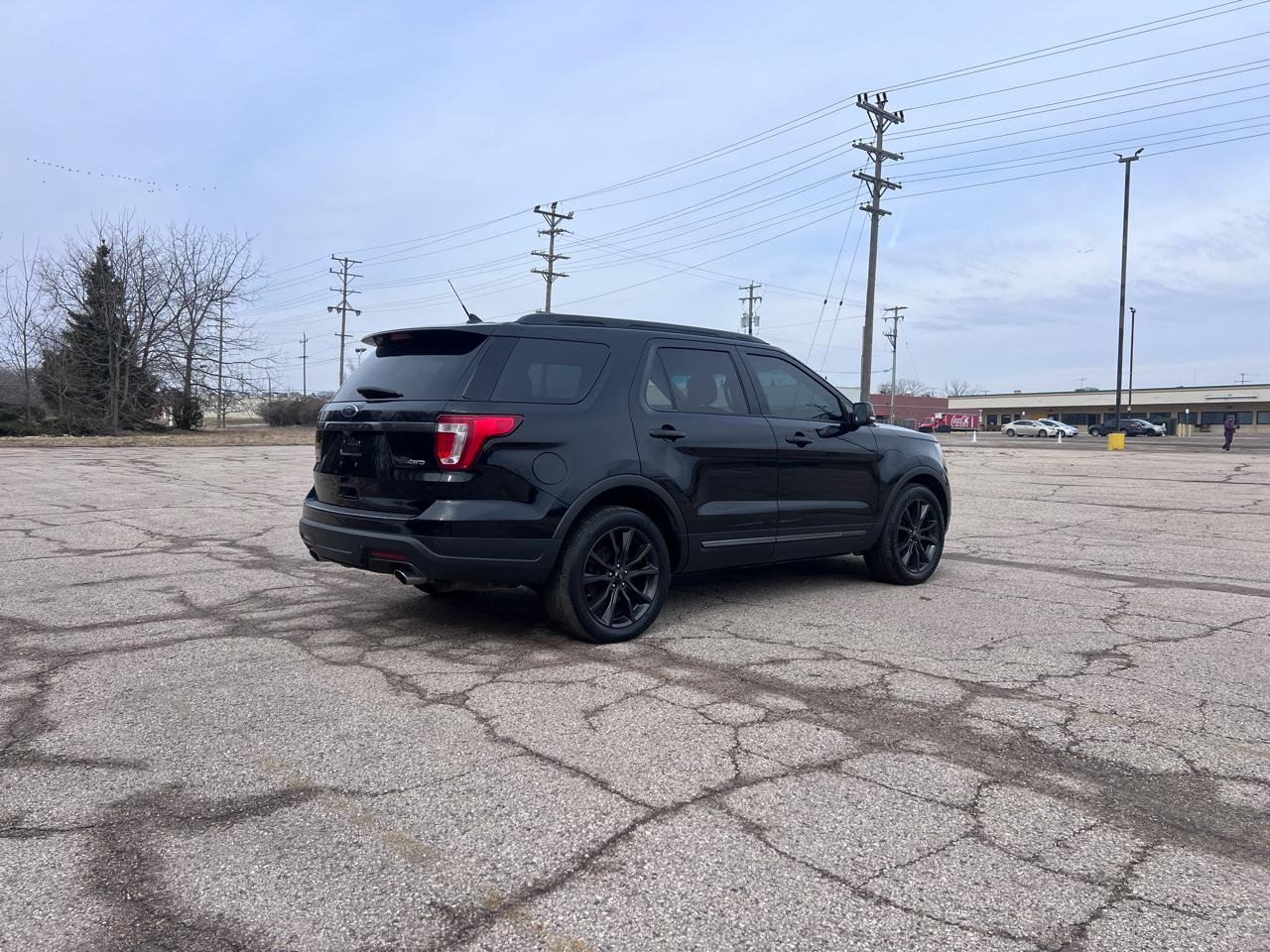 Ford Explorer XLT 4WD 2018