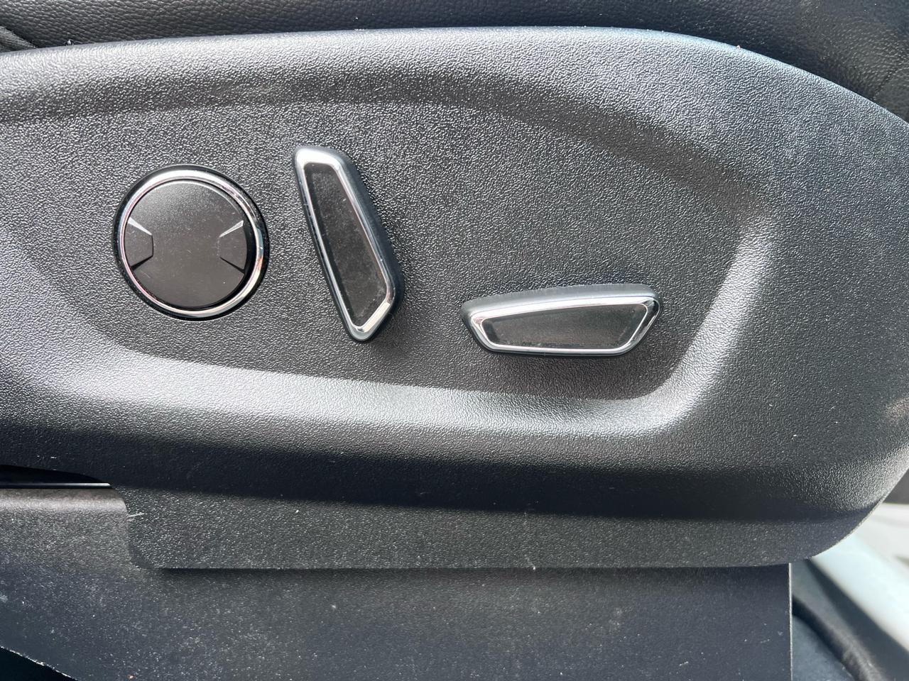 Ford Explorer XLT 4WD 2018