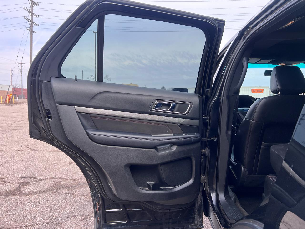 Ford Explorer XLT 4WD 2018