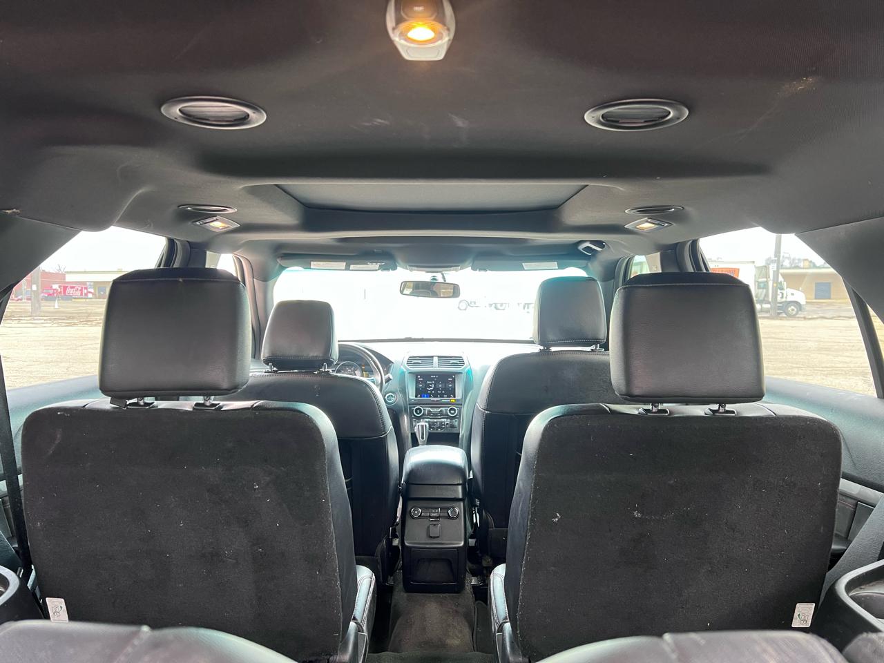 Ford Explorer XLT 4WD 2018