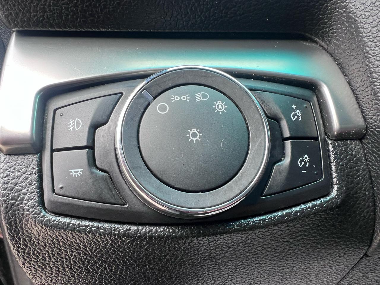 Ford Explorer XLT 4WD 2018