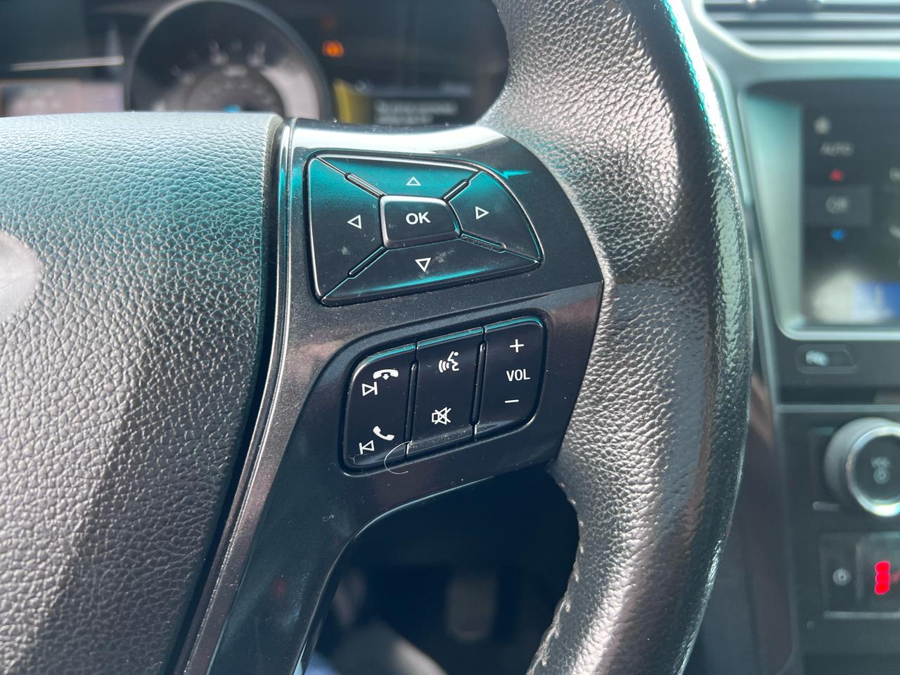 Ford Explorer XLT 4WD 2018