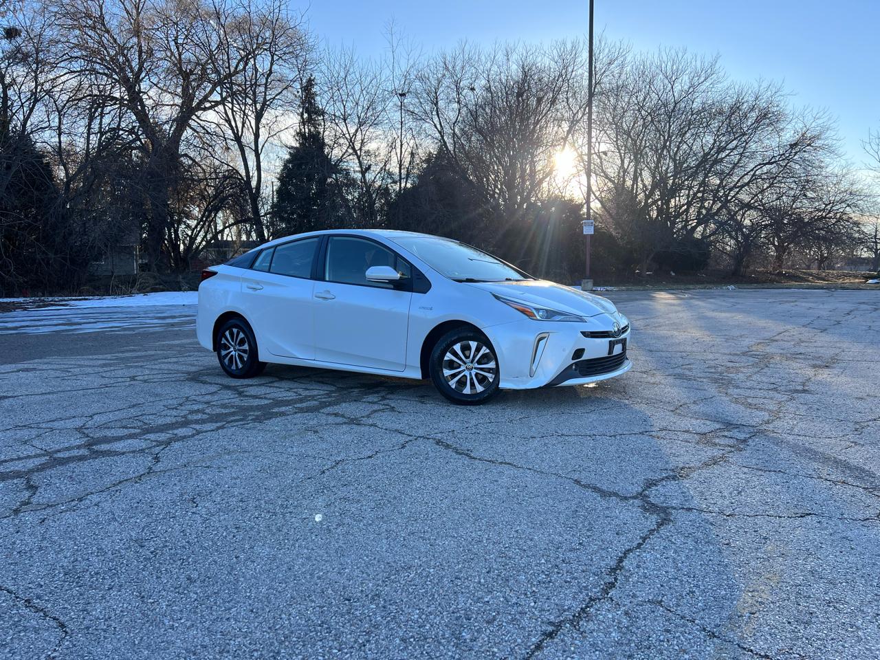 Toyota Prius LE AWD-e 2021