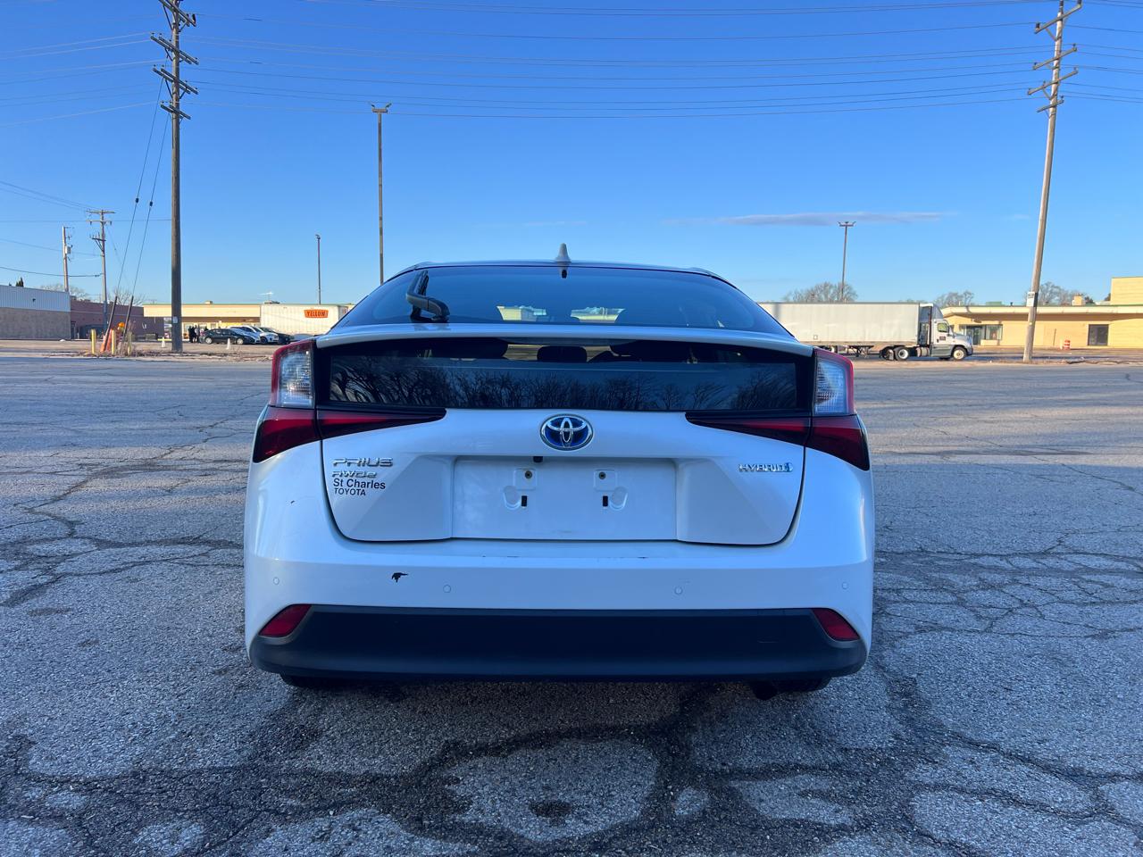 Toyota Prius LE AWD-e 2021