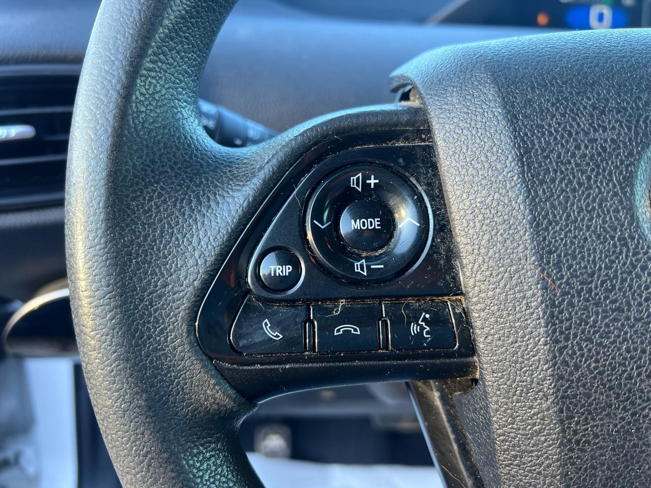 Toyota Prius LE AWD-e 2021