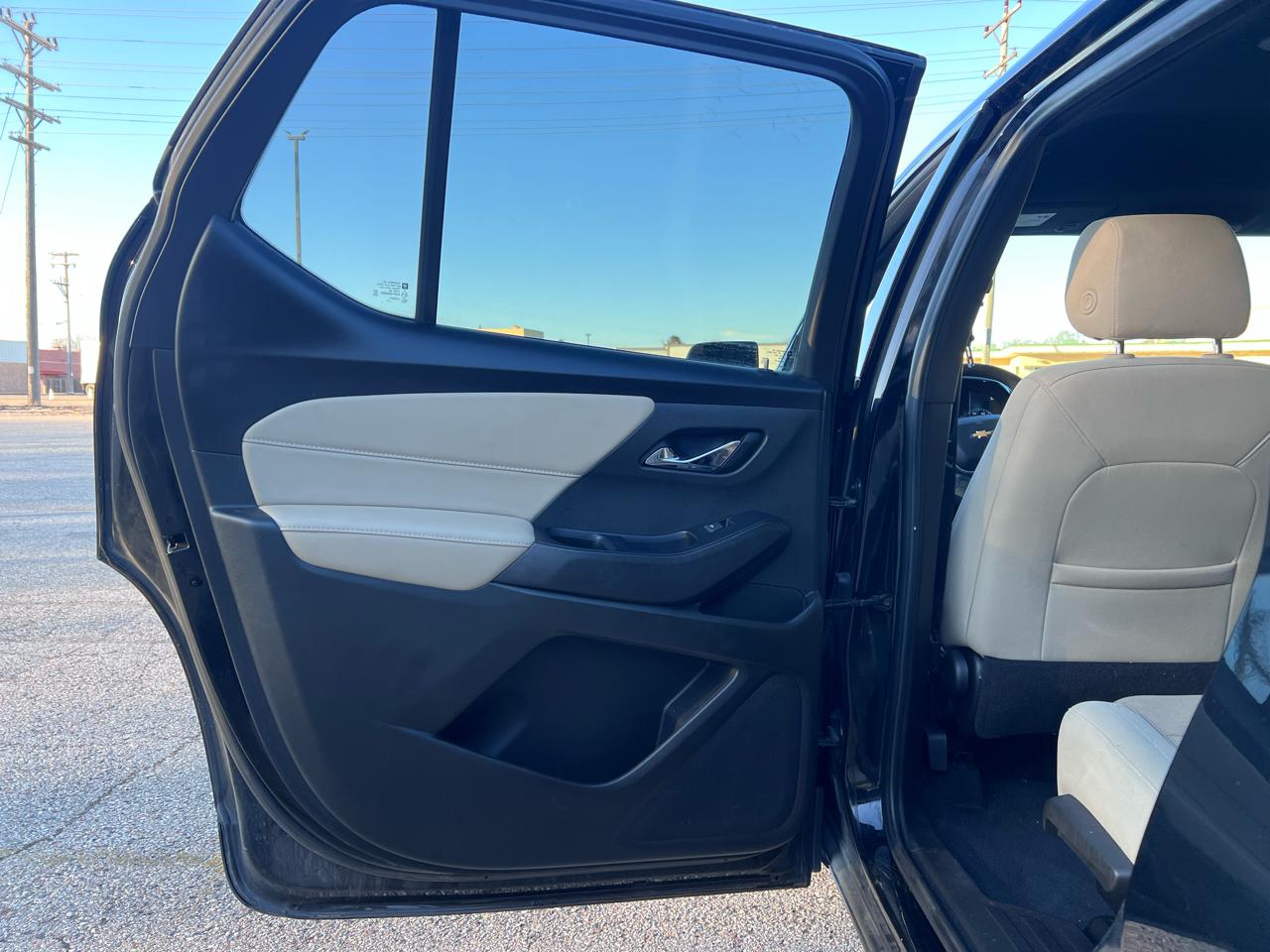 Chevrolet Traverse LS AWD 2022