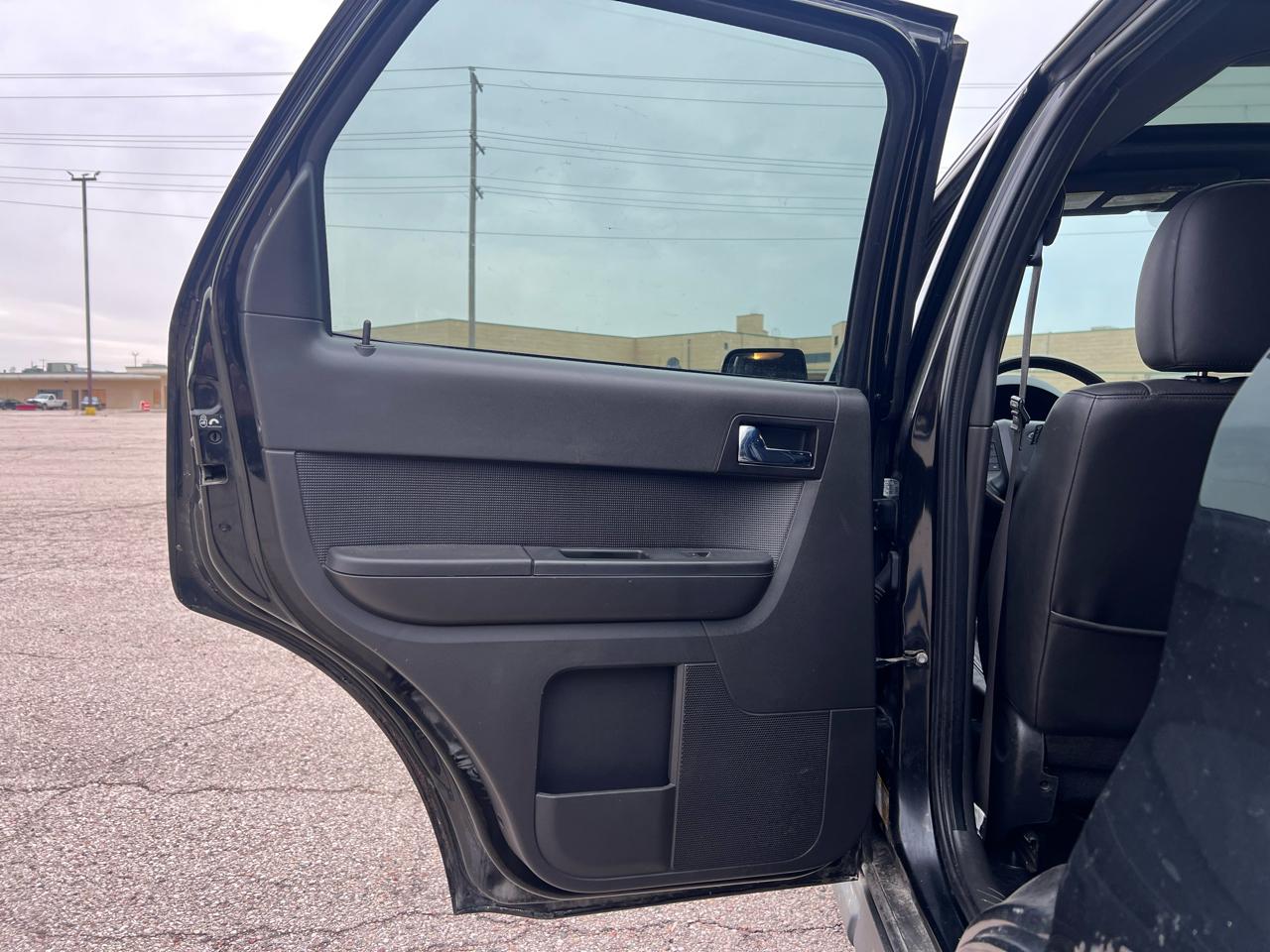 Ford Escape Limited 4WD 2011