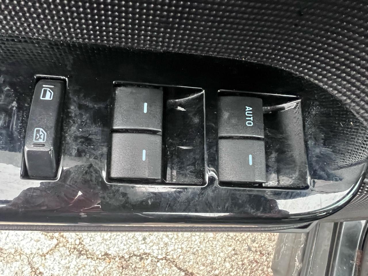 Ford Escape Limited 4WD 2011