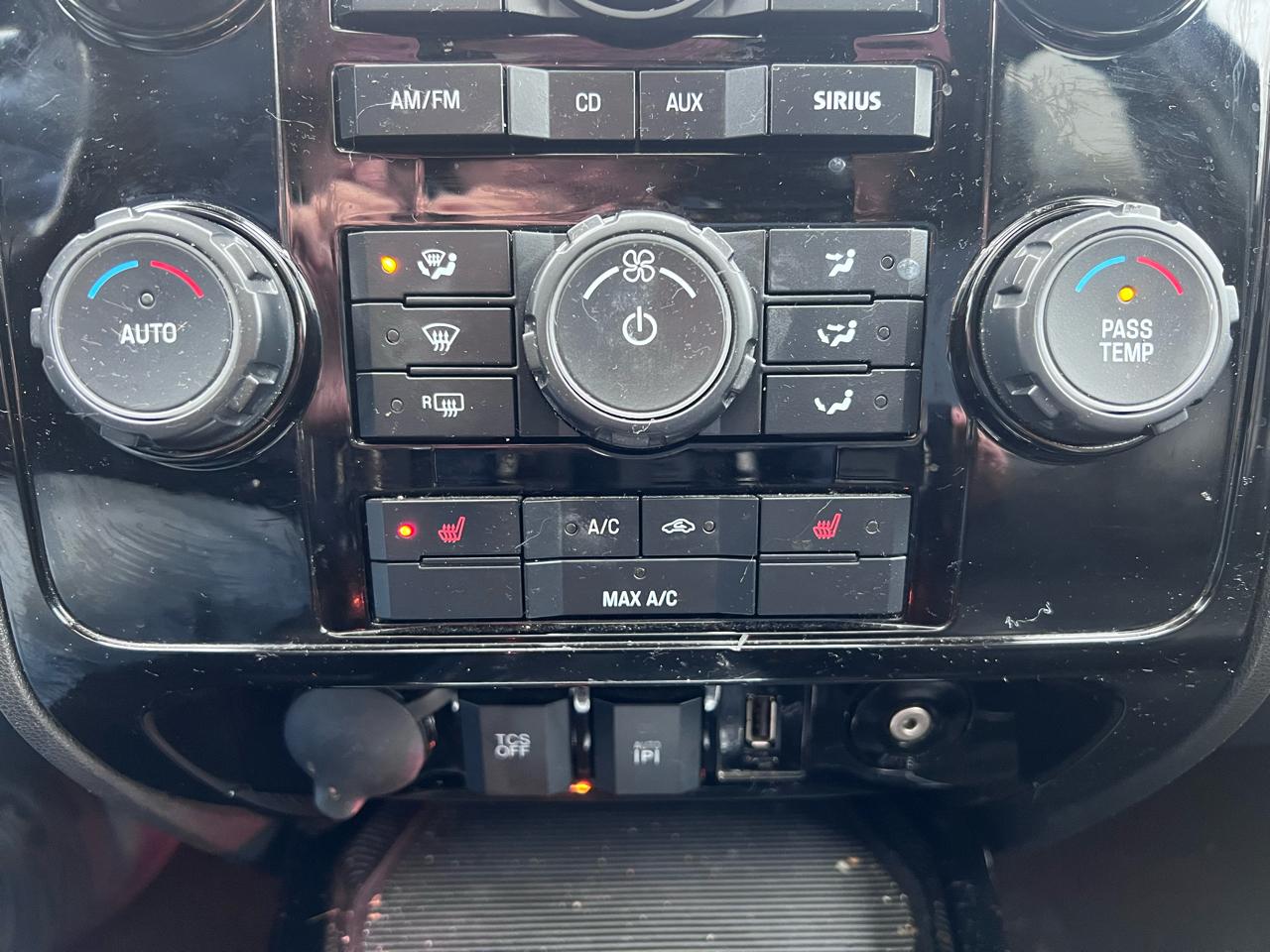 Ford Escape Limited 4WD 2011