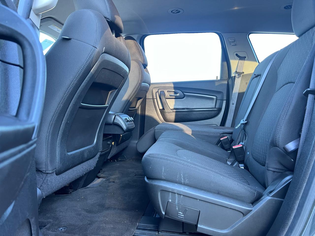 Chevrolet Traverse LT AWD 2011