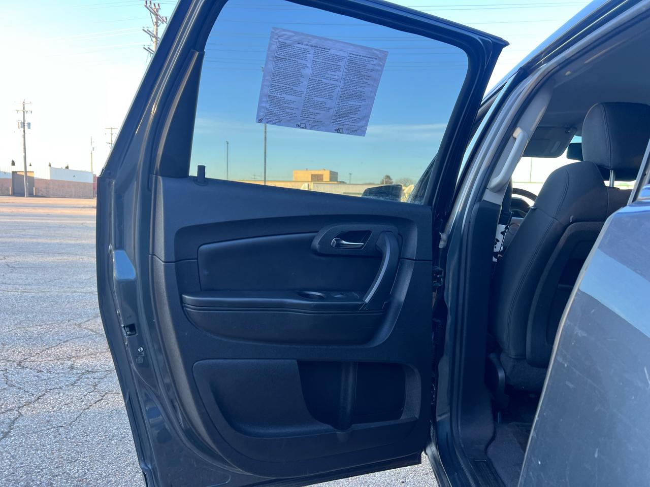 Chevrolet Traverse LT AWD 2011