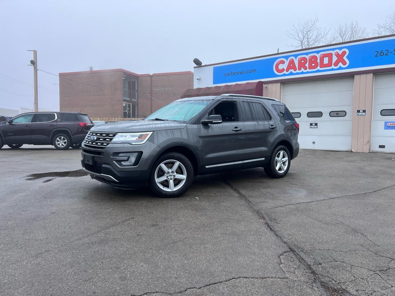 Ford Explorer XLT 4WD 2017