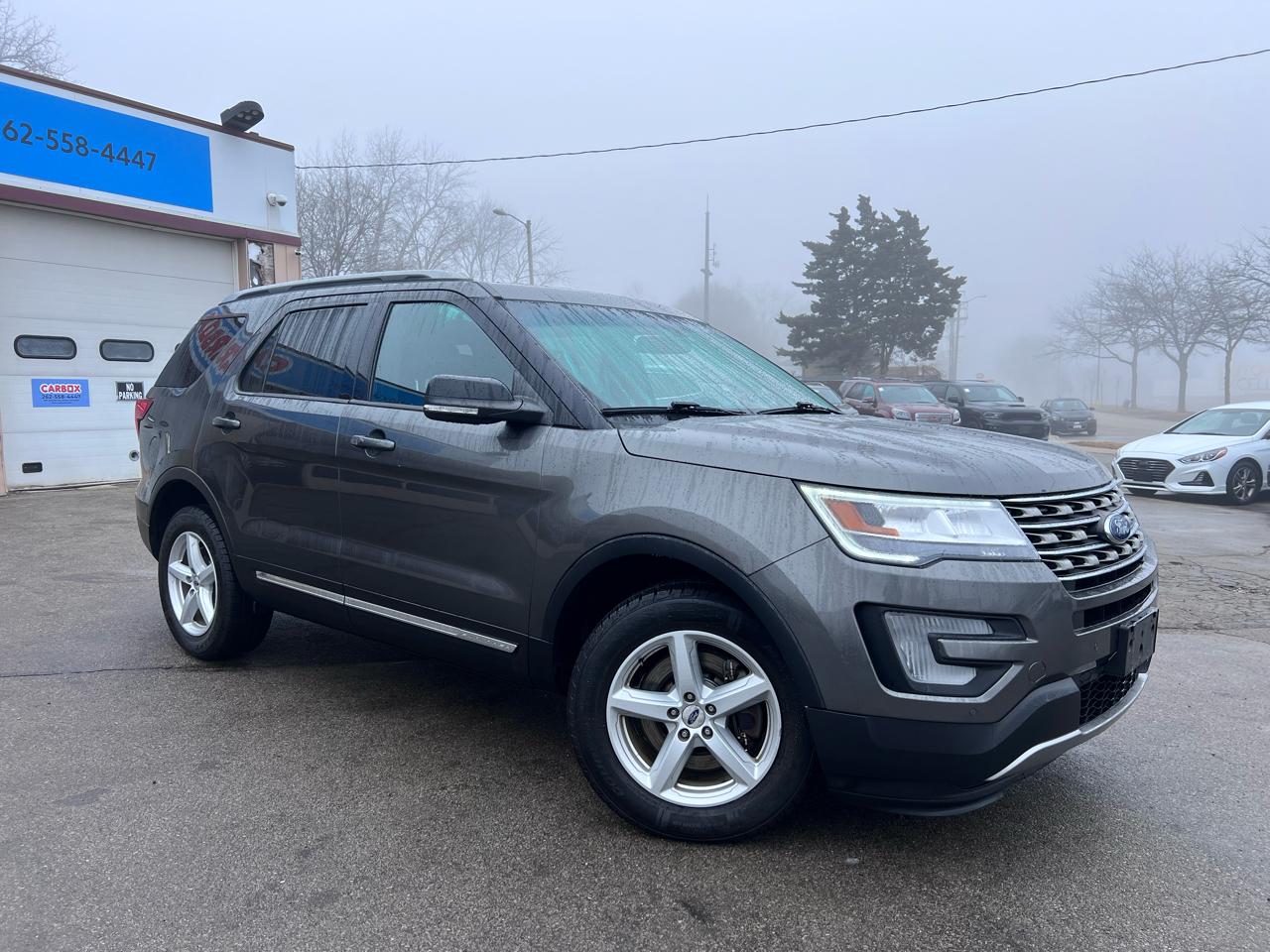 Ford Explorer XLT 4WD 2017
