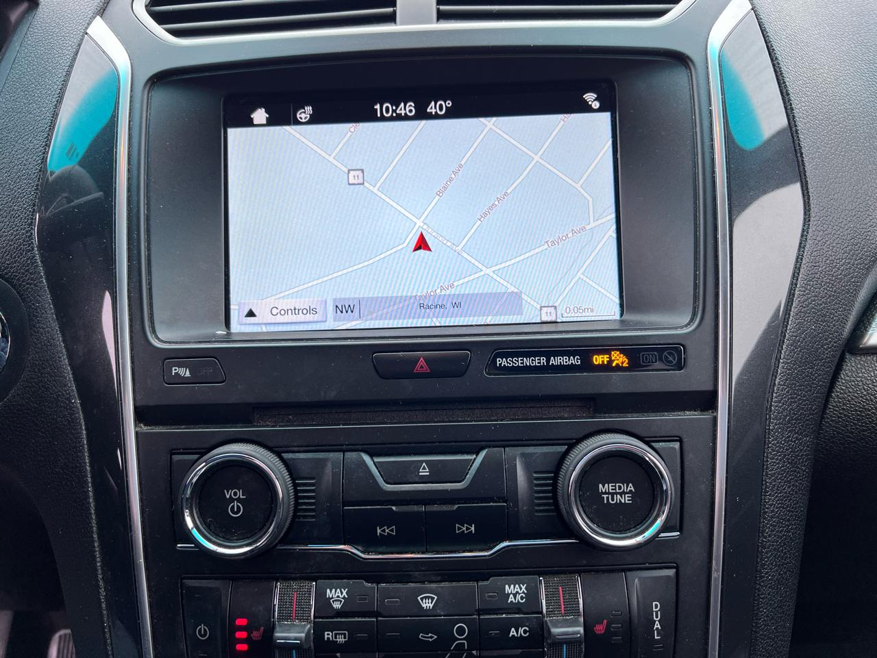 Ford Explorer XLT 4WD 2017