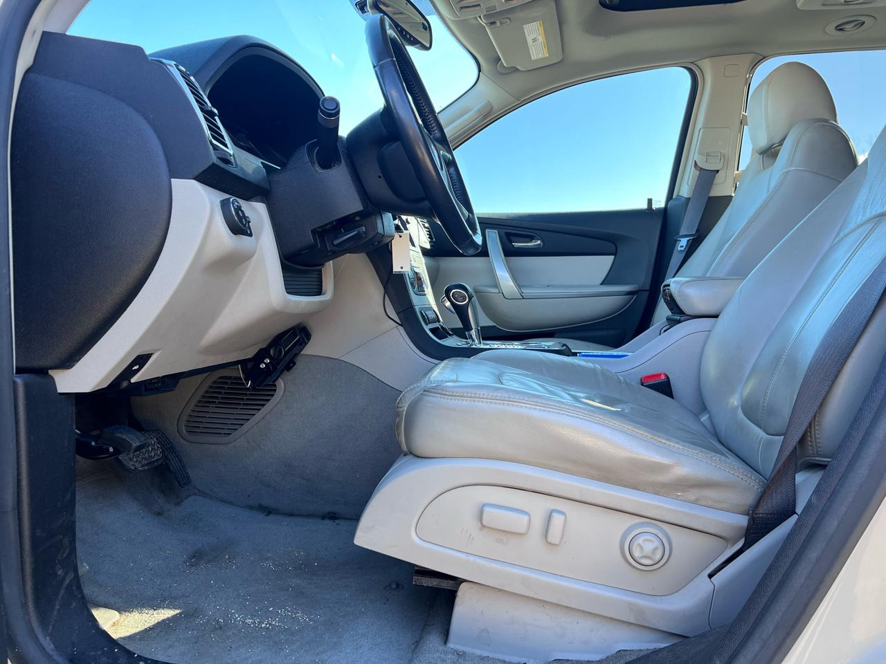 GMC Acadia SLT-2 FWD 2008