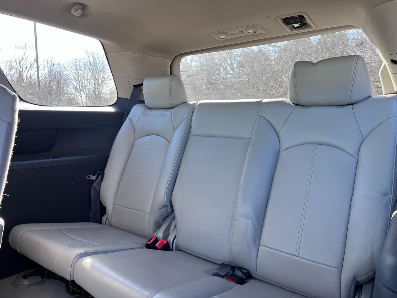 GMC Acadia SLT-2 FWD 2008