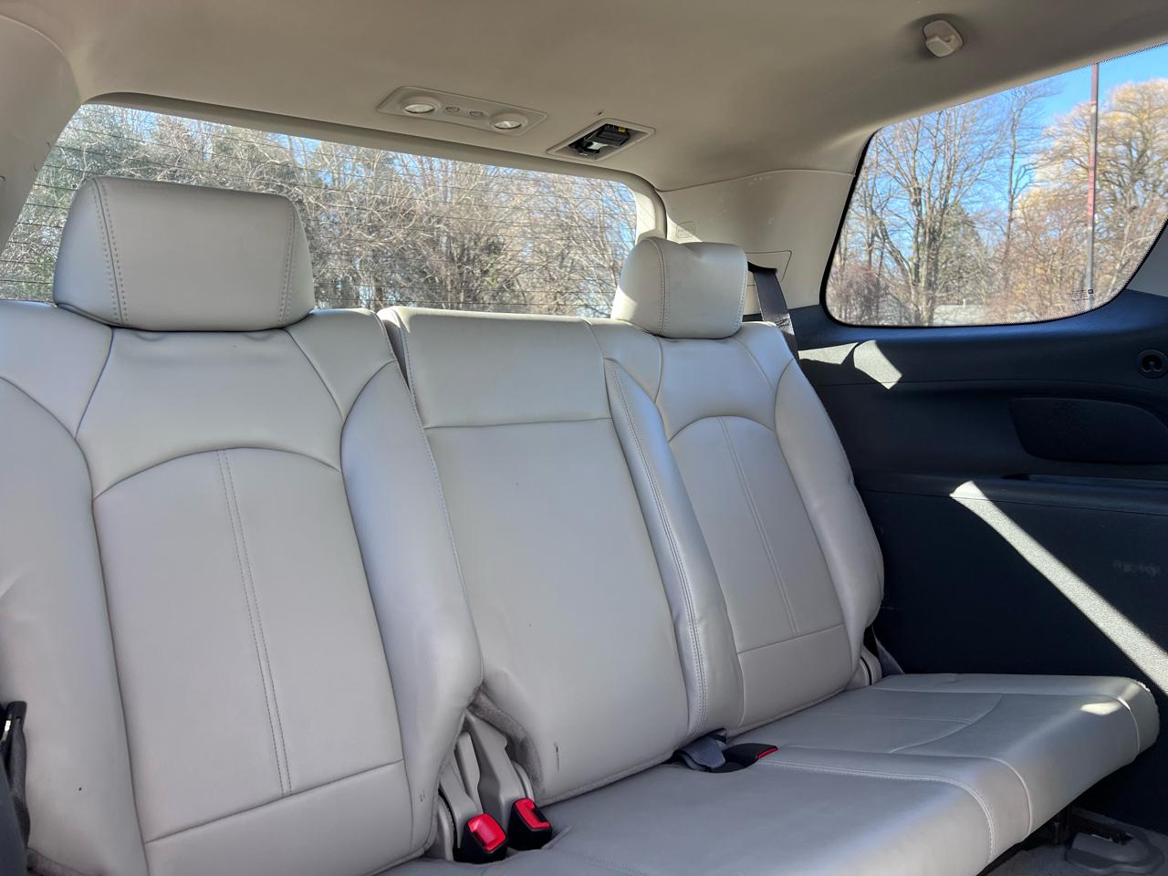 GMC Acadia SLT-2 FWD 2008