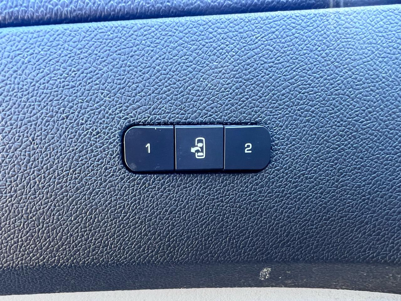 GMC Acadia SLT-2 FWD 2008