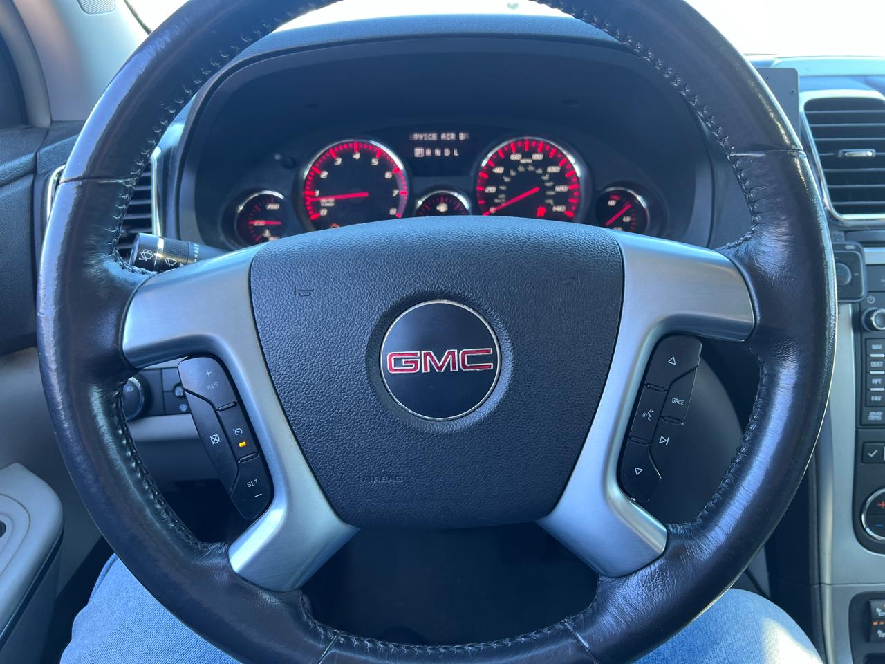 GMC Acadia SLT-2 FWD 2008