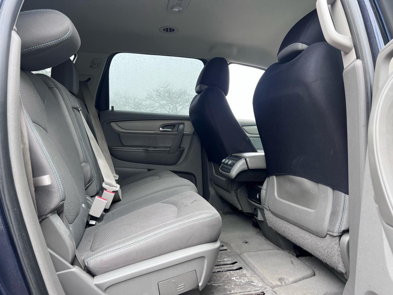 Chevrolet Traverse LS FWD w/PDC 2017