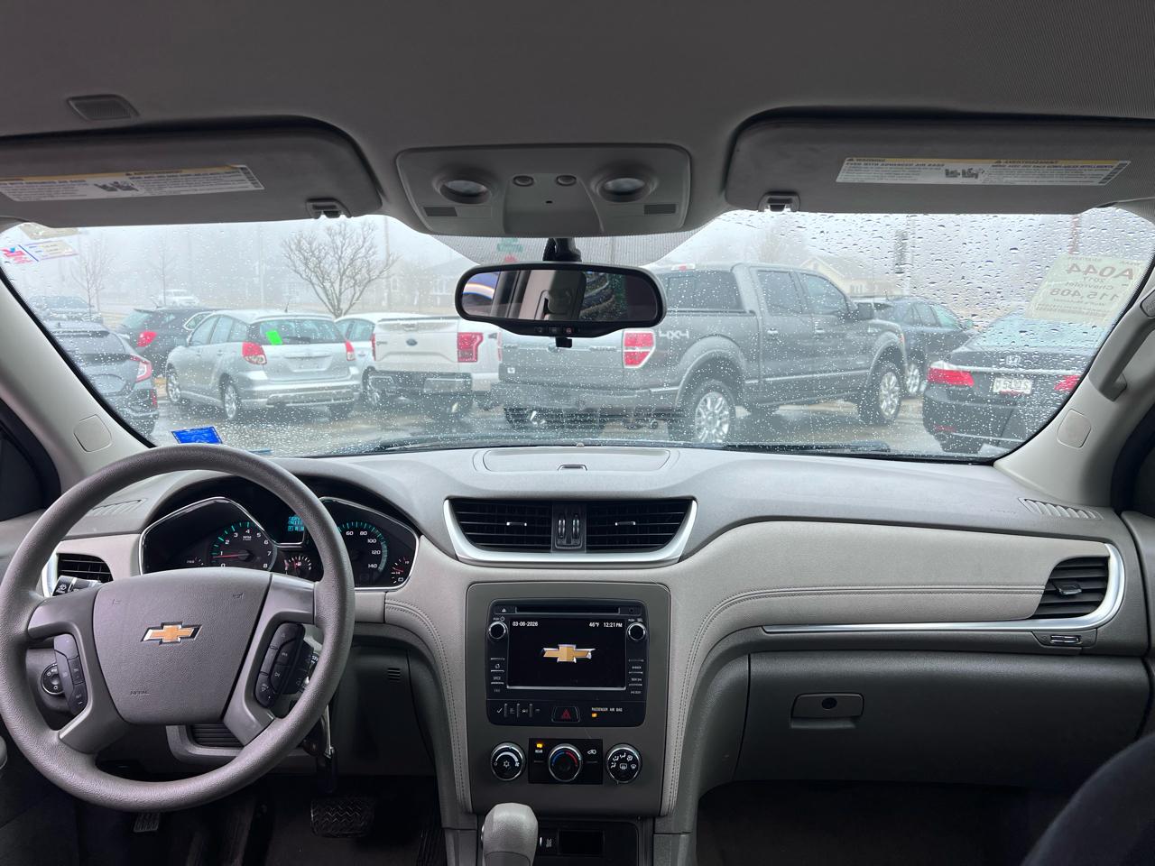 Chevrolet Traverse LS FWD w/PDC 2017