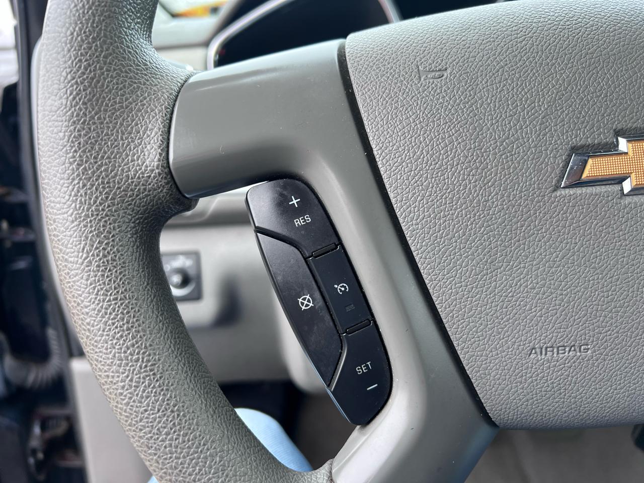 Chevrolet Traverse LS FWD w/PDC 2017