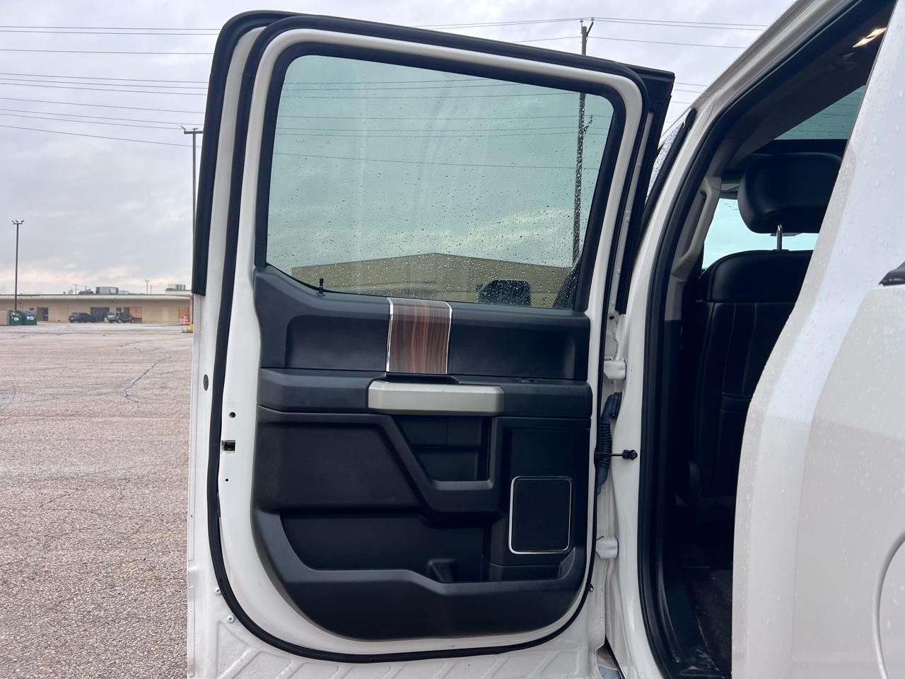 Ford F-150 Lariat SuperCrew 6.5-ft. Bed 4WD 2017