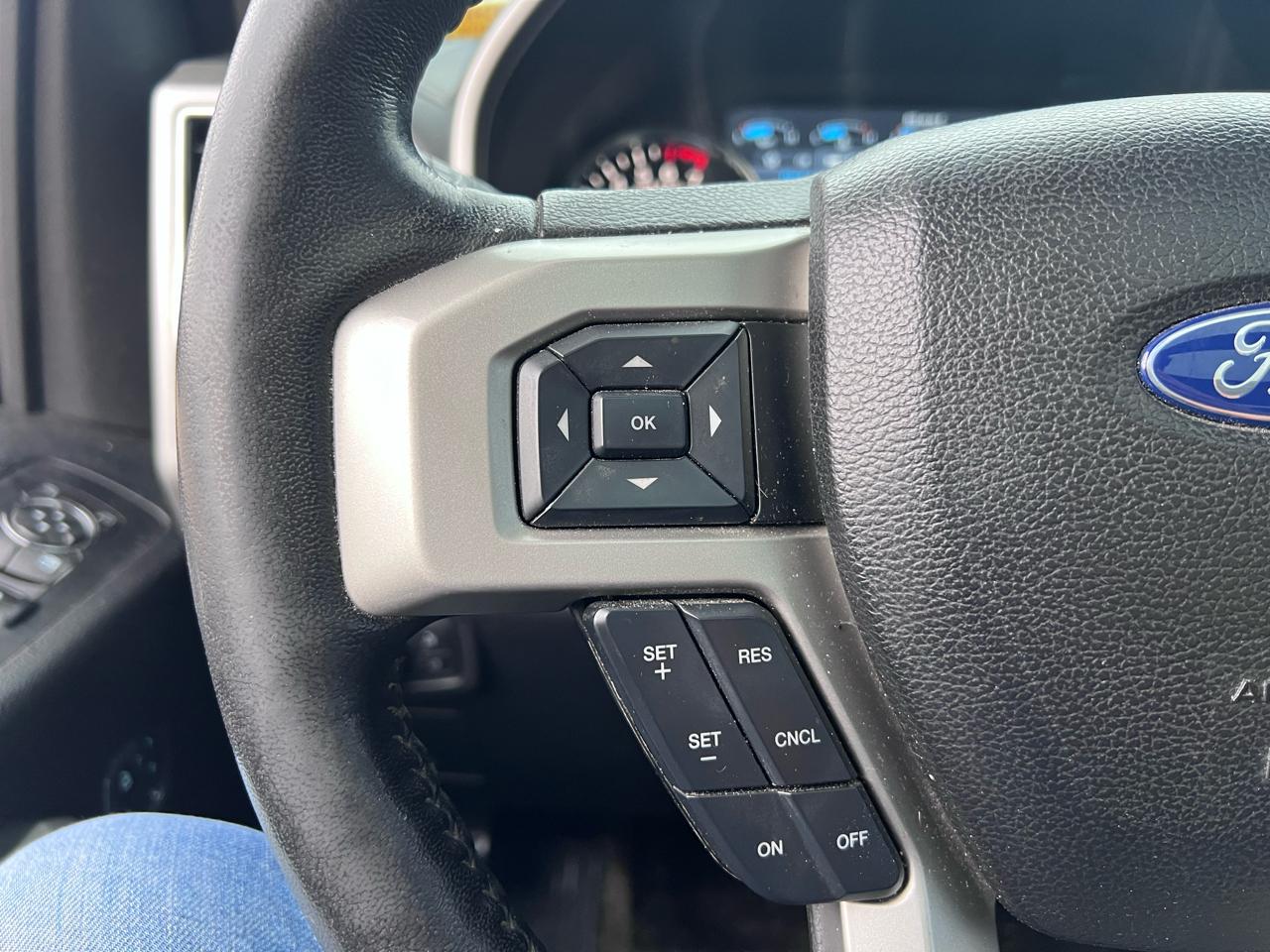 Ford F-150 Lariat SuperCrew 6.5-ft. Bed 4WD 2017