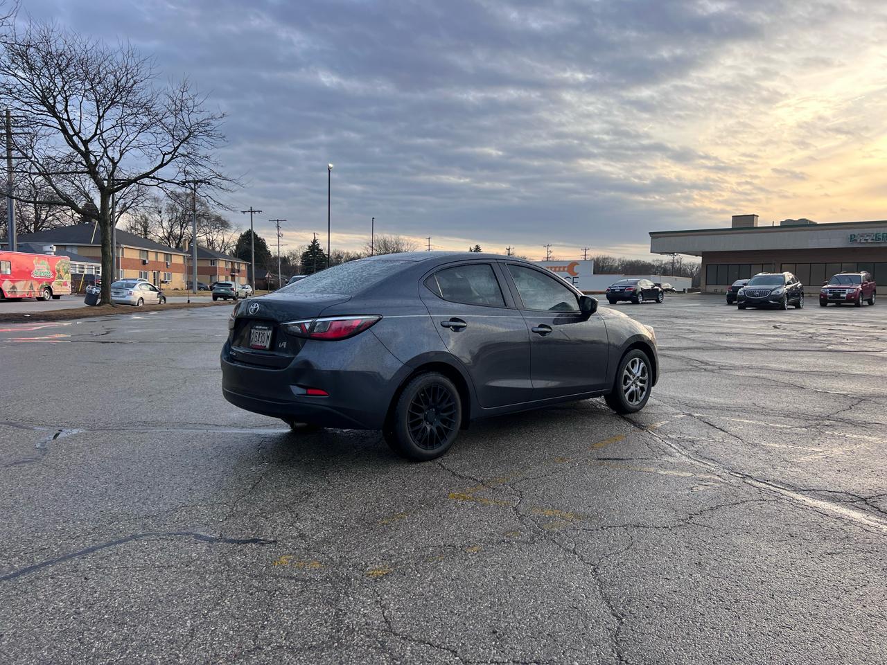 Toyota Yaris iA 6A 2018