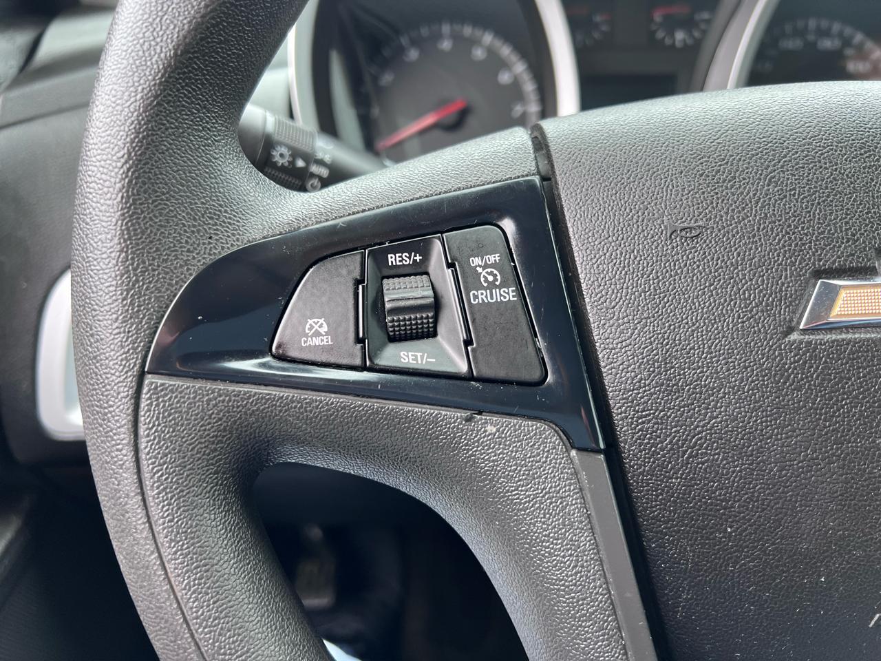 Chevrolet Equinox LS 2WD 2015