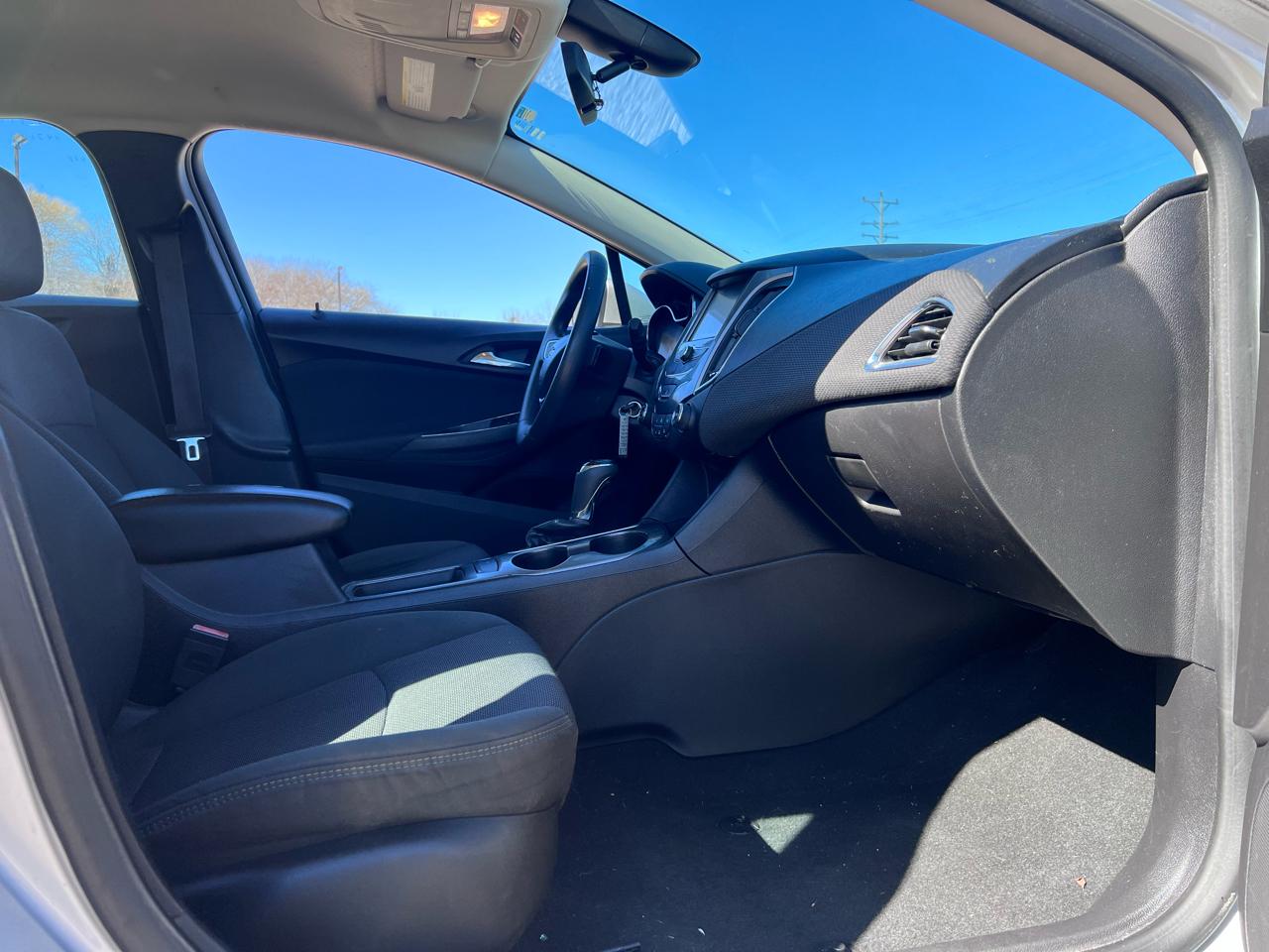 Chevrolet Cruze  2017