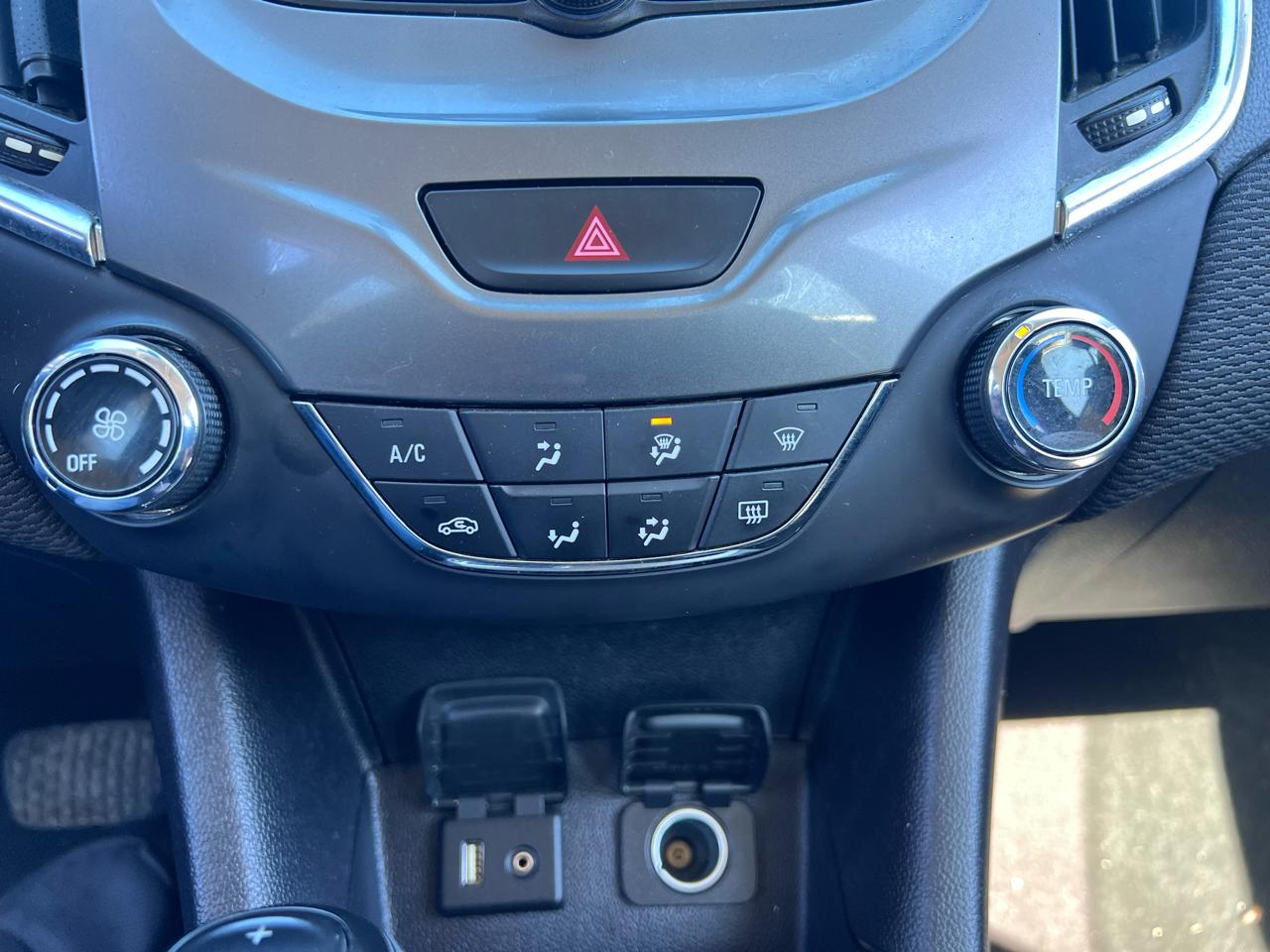 Chevrolet Cruze  2017