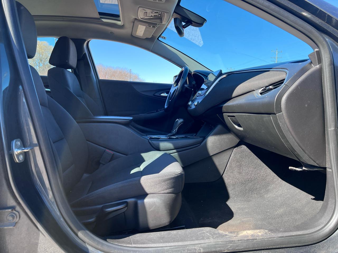 Chevrolet Malibu  2016