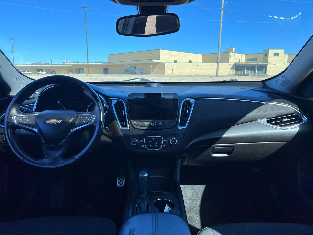 Chevrolet Malibu  2016