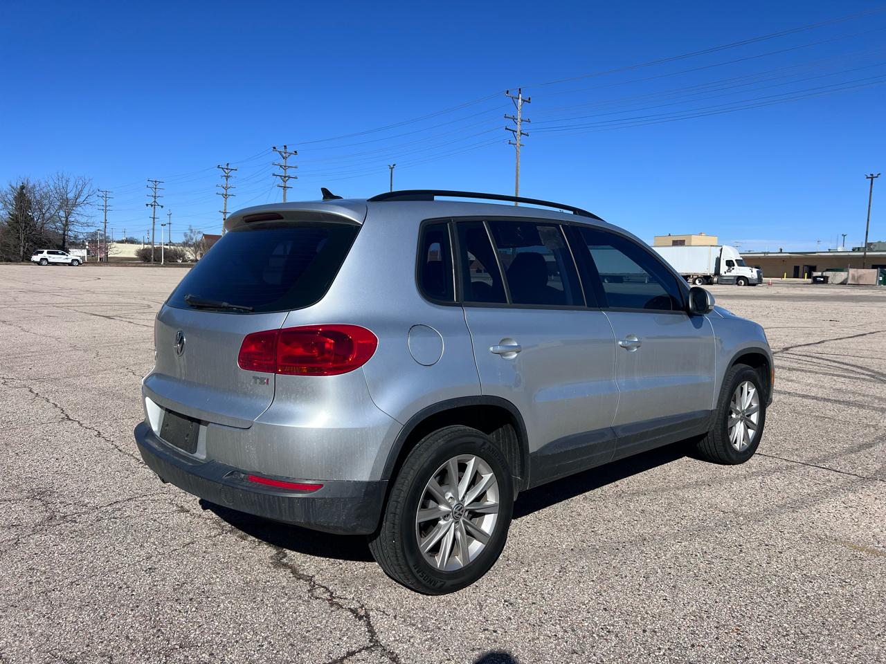 Volkswagen Tiguan SEL 2018