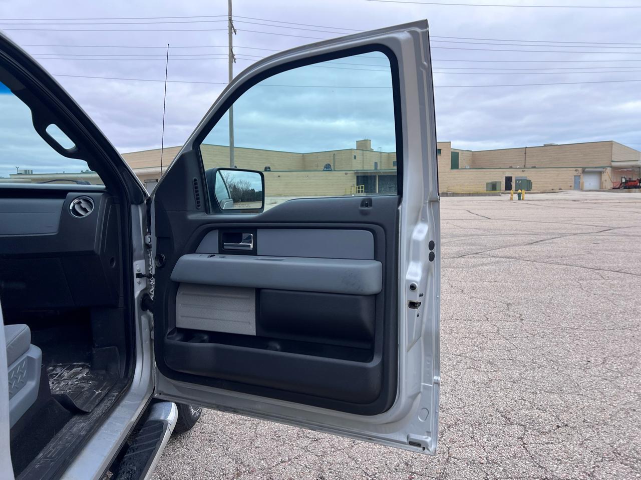 Ford F-150 XLT SuperCrew 6.5-ft. Bed 4WD 2013