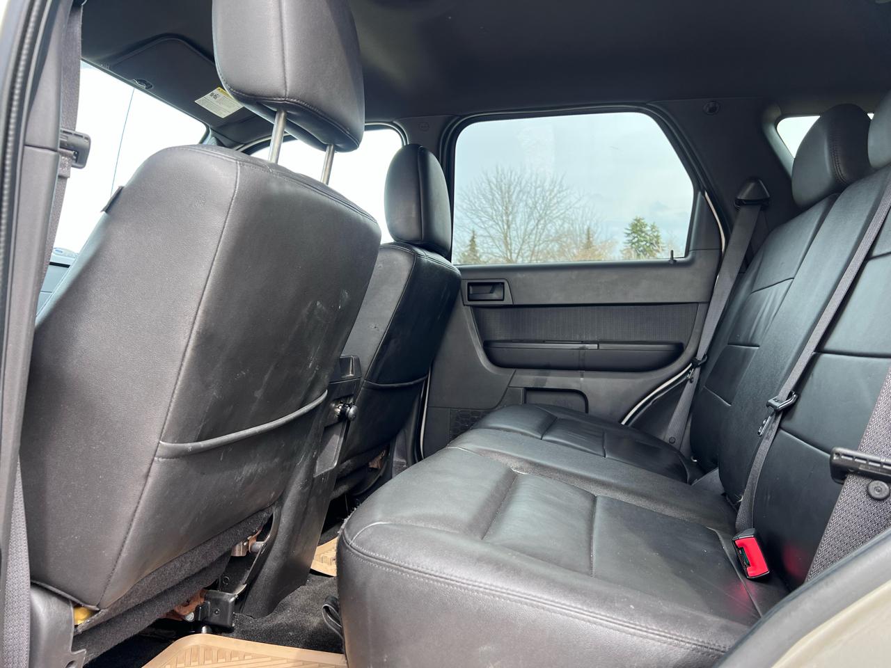 Ford Escape XLT FWD 2011