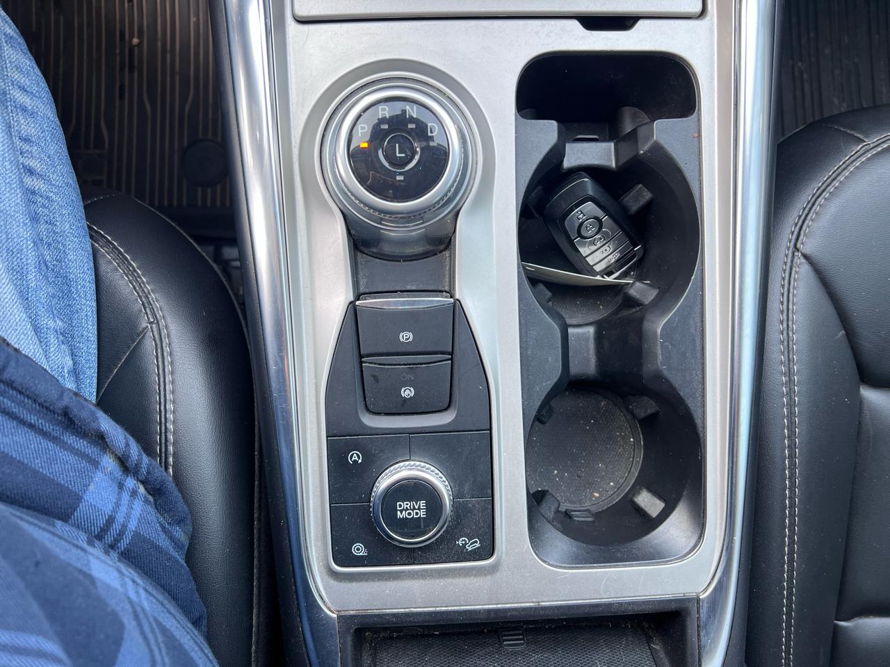 Ford Explorer XLT AWD 2021