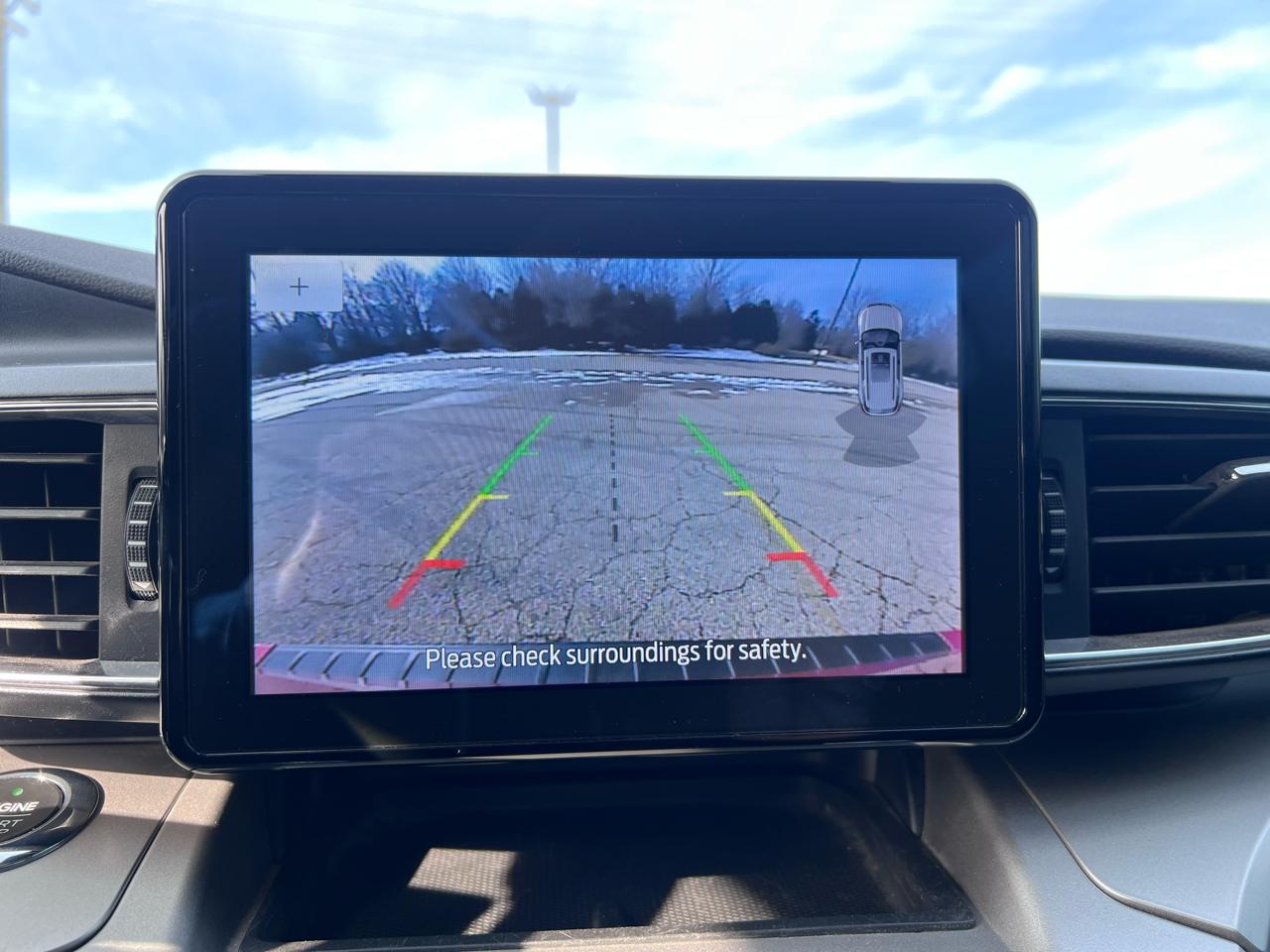 Ford Explorer XLT AWD 2021