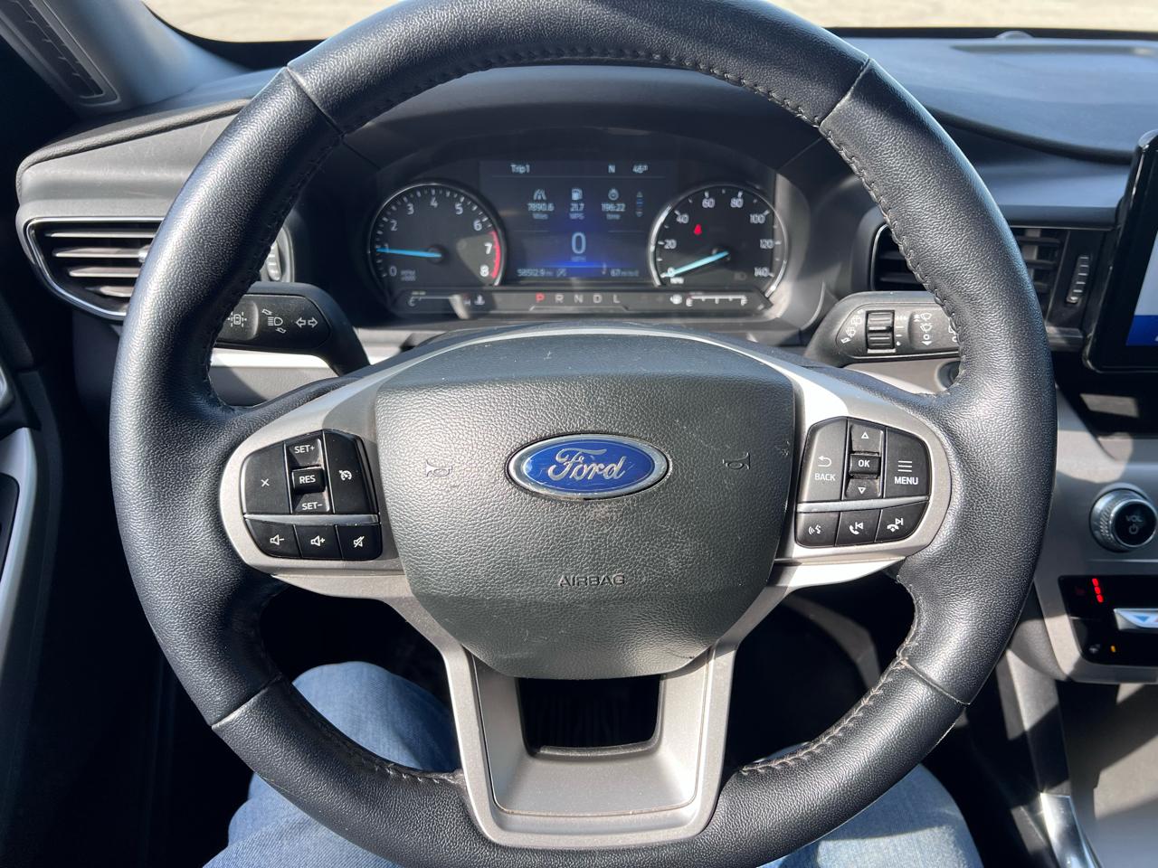 Ford Explorer XLT AWD 2021